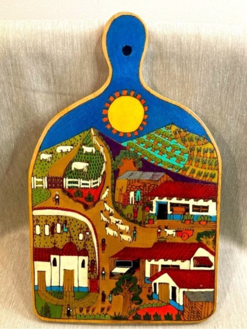 CUTTING Board Hand painted Folk art Wood Made in Costa Rica Vintage 1995
